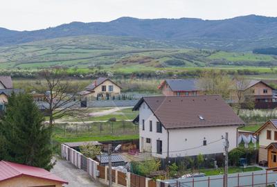 Casa individuala in Carpinis, 1093 mp teren, mobilata, zona linistita - 38