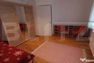 Apartament cu 4 camere semidecomandat în Central - 4