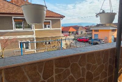 Casă individuală cu 5 camere cu Teren 250 Mp în Central - 8