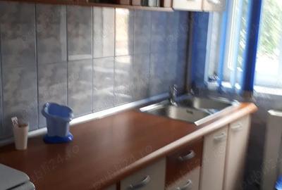 Inchiriez apartament 2 camere - 3