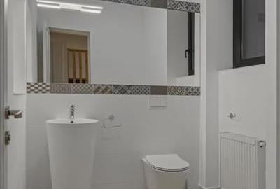 Casă individuală cu 9 camere cu Teren 200 Mp în Central - 9