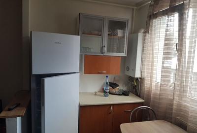 Garsonieră decomandată în Noua - 7