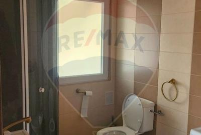 Casă cu 4 camere cu Teren 180 Mp în Central - 16
