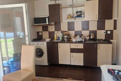 Casă cu 4 camere în Central - 6