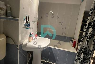 Apartament cu 3 camere decomandat, mobilat în Tractorul - 11