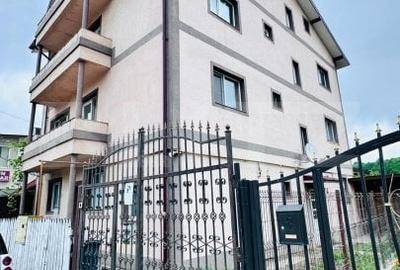 Cladire pe cadre pretabil clinica/comercial  in Bucium langa  Family Market
