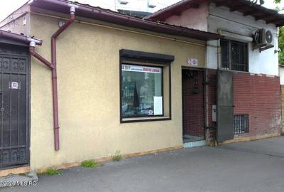 Casă individuală cu 6 camere cu Canalizare în ICIL - 16