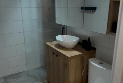 Vand apartament 2 camere direct proprietar - 1