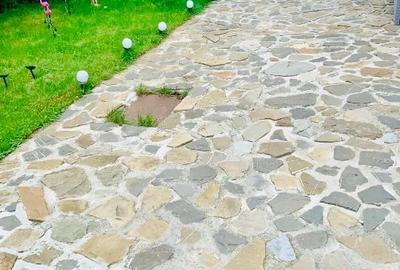 Casă individuală cu 5 camere cu Teren 175 Mp în Zamora - 3