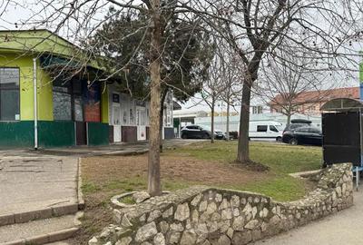 Spațiu comercial, de 96 mp, în Central - 6