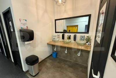 Spațiu comercial, de 40 mp, în Central - 5