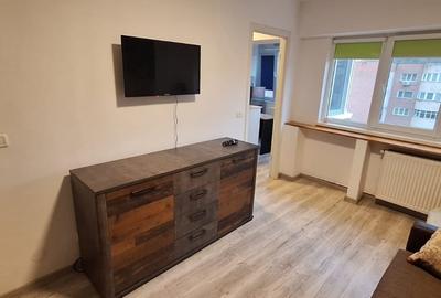 Garsonieră semidecomandată, mobilată în Răcădău