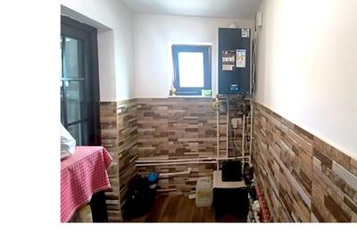 Casă cu 5 camere cu Teren 1000 Mp în Șcheia - 1