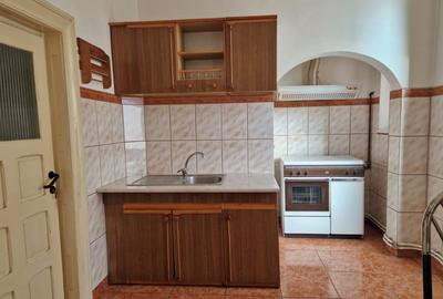 Apartament cu 3 camere decomandat în Calea Călărașilor - 10