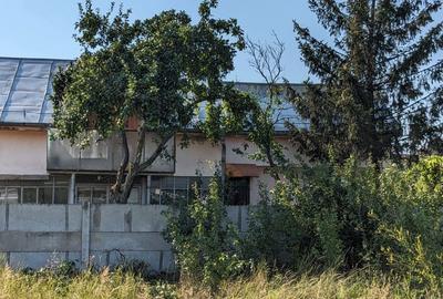 Casă cu 3 camere în Ghercești - 1