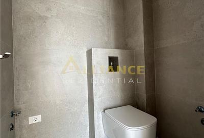 Apartament cu 3 camere în Central - 1