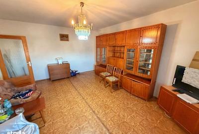 Apartament cu 3 camere decomandat în Terezian - 6