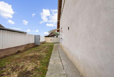 Casa si teren 2173 mp de vanzare in Tipar , la 12km de Chisineu Cris - 17