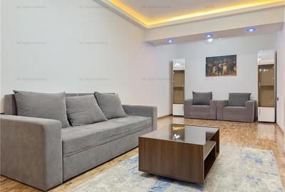 Apartament cu 2 camere decomandat, mobilat în Tractorul - 13