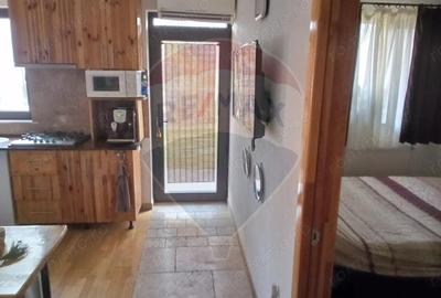 Casă cu 2 camere cu Teren 249 Mp în Sud - 2