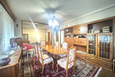 Apartament cu 5 camere decomandat, mobilat în Andrei Mureșanu - 3