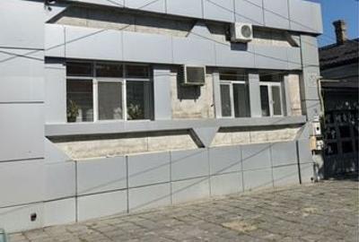 Casă cu 4 camere cu Teren 700 Mp în Central - 5