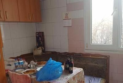 Apartament cu 4 camere decomandat, mobilat în Berceni - 6