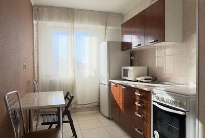 Apartament cu 2 camere decomandat în Casa de Cultură - 9