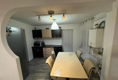 Apartament cu 4 camere decomandat în Dorobanți 1 - 1