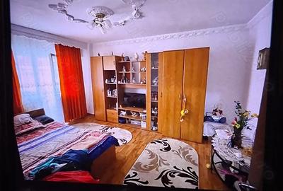 Apartament cu 3 camere decomandat în Ostroveni - 7