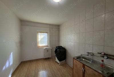 Str Bicaz - 2 cam semidecomandat renovat PVC aer conditionat balcon - 5