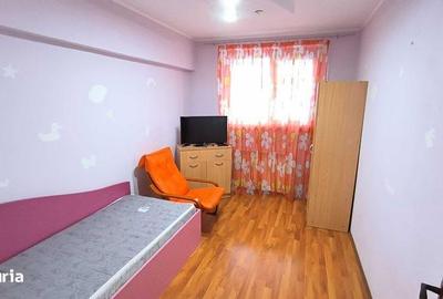 Apartament cu 3 camere decomandat în Tineretului - 3