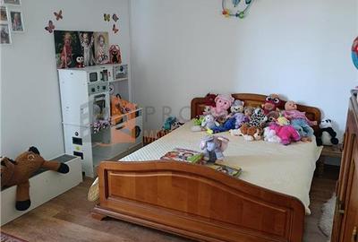 Casă individuală cu 6 camere cu Teren 2159 Mp în Merei - 9