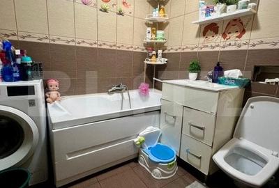 Apartament 4 camere, 100  mp, decomandat, cartier Burdujeni - 6