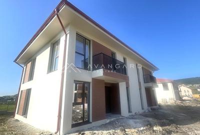 Duplex cu 5 camere în Chinteni
