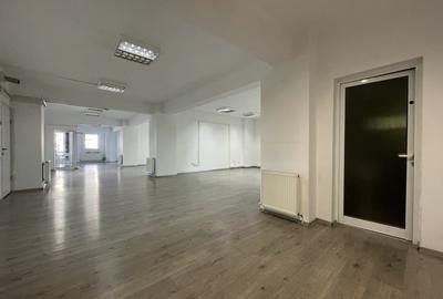 Birou, de 200 mp, în Semicentral - 2