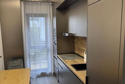 Apartament 2 camere, decomandat - zona Cristian - 3