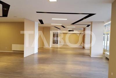 Spațiu comercial, de 904 mp, în Zorilor - 2