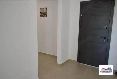 Apartament cu 2 camere decomandat în Libertății - 10