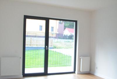 Apartament cu 2 camere decomandat în Bușteni