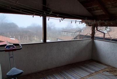 Casă cu 4 camere cu Teren 1200 Mp în Central - 3