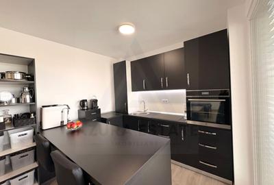Apartament cu 2 camere semidecomandat, mobilat în Sud - 3