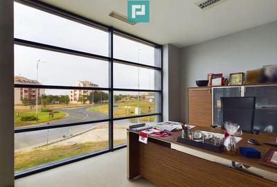 Spa?iu comercial modern cu parcare proprie - 15