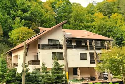 Casă cu 4 camere în Central - 7