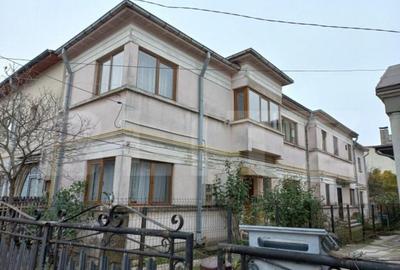 Apartament in vila, 4 camere, 87 mp, teren 80 mp, ultracentr - 1