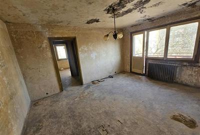 Apartament cu 2 camere semidecomandat în Micro I - 22