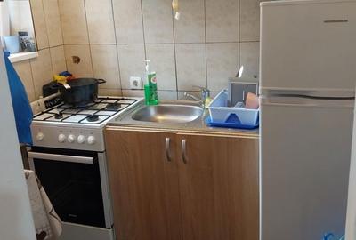 Garsonieră decomandată în Central - 1