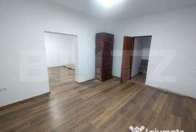 Apartament cu 2 camere semidecomandat în Central - 1