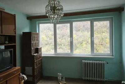 Inchiriez apartament decomandat 2 camere centru Or?ova - 3