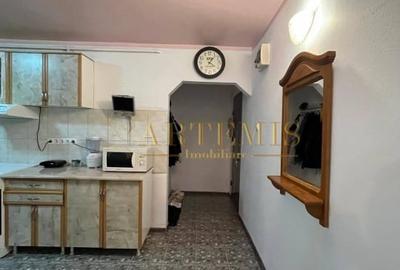 Apartament de 3 camere, decomandat, 70 mp., zona Lama - 4